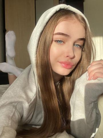 Полина